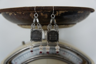 Earrings with Paris souvenirs