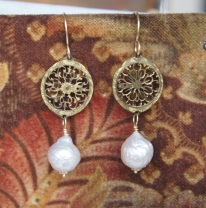 Earrings with pearls and 18th century watch coqs